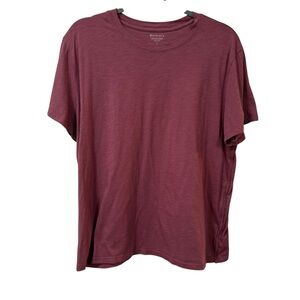 ATHLETA men’s short sleeve performance Tshirt large burgundy100% cotton athletic